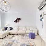Casa de Férias Amazing With Balcony & Barbecue