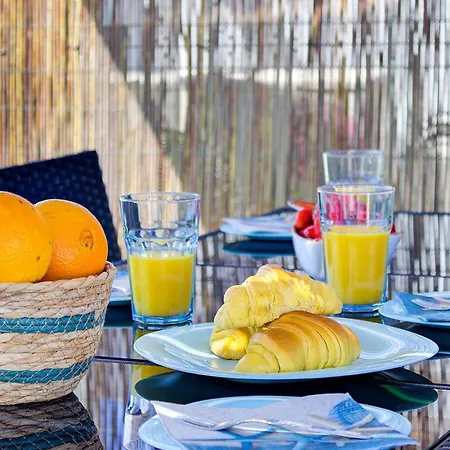 Nyaraló Amazing With Balcony & Barbecue Portimão