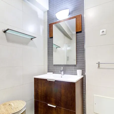 Horizon House - 3 Bedrooms - Rooftop Terrace & Bbq - Ac