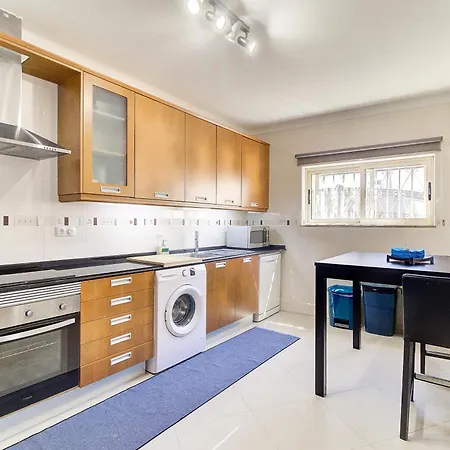 Horizon House - 3 Bedrooms - Rooftop Terrace & Bbq - Ac