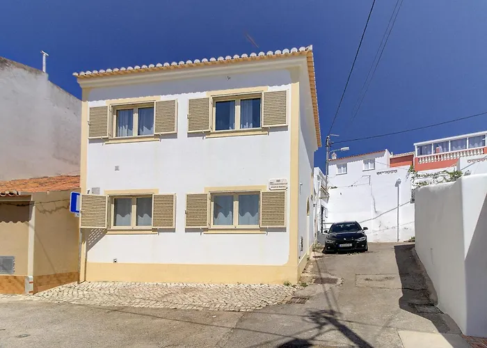 Amazing With Balcony & Barbecue Portimão