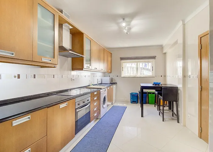 Amazing With Balcony & Barbecue * Portimão